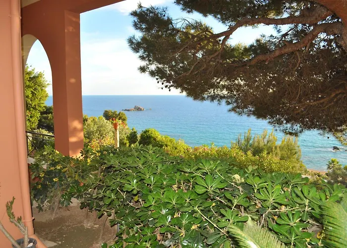 Apartments, Adult And Childrens Pool, Sea View - Beach, Corfu *